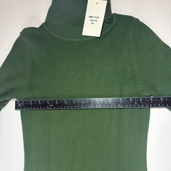 NWT Midi Knitted Ribbed Turtleneck Bodycon Sweater Dress Green Size M/L - Picture 5 of 13